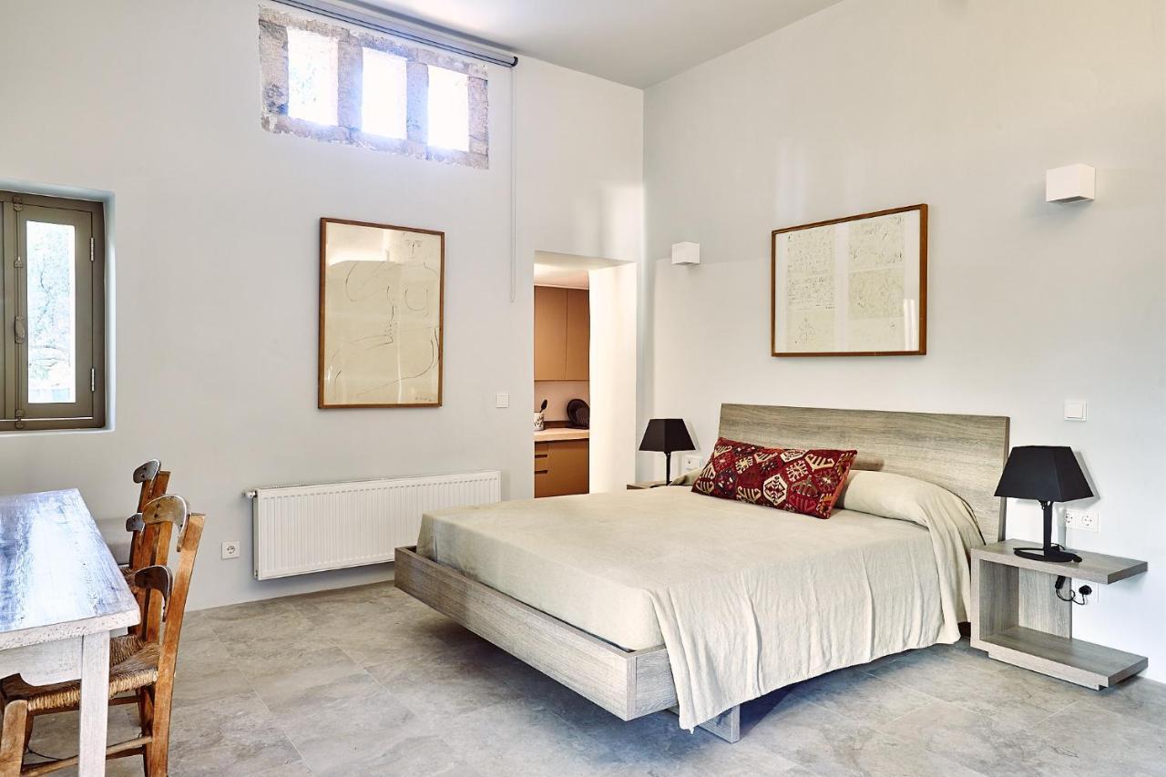 Nikolaou Art Residence Aegina Exteriör bild