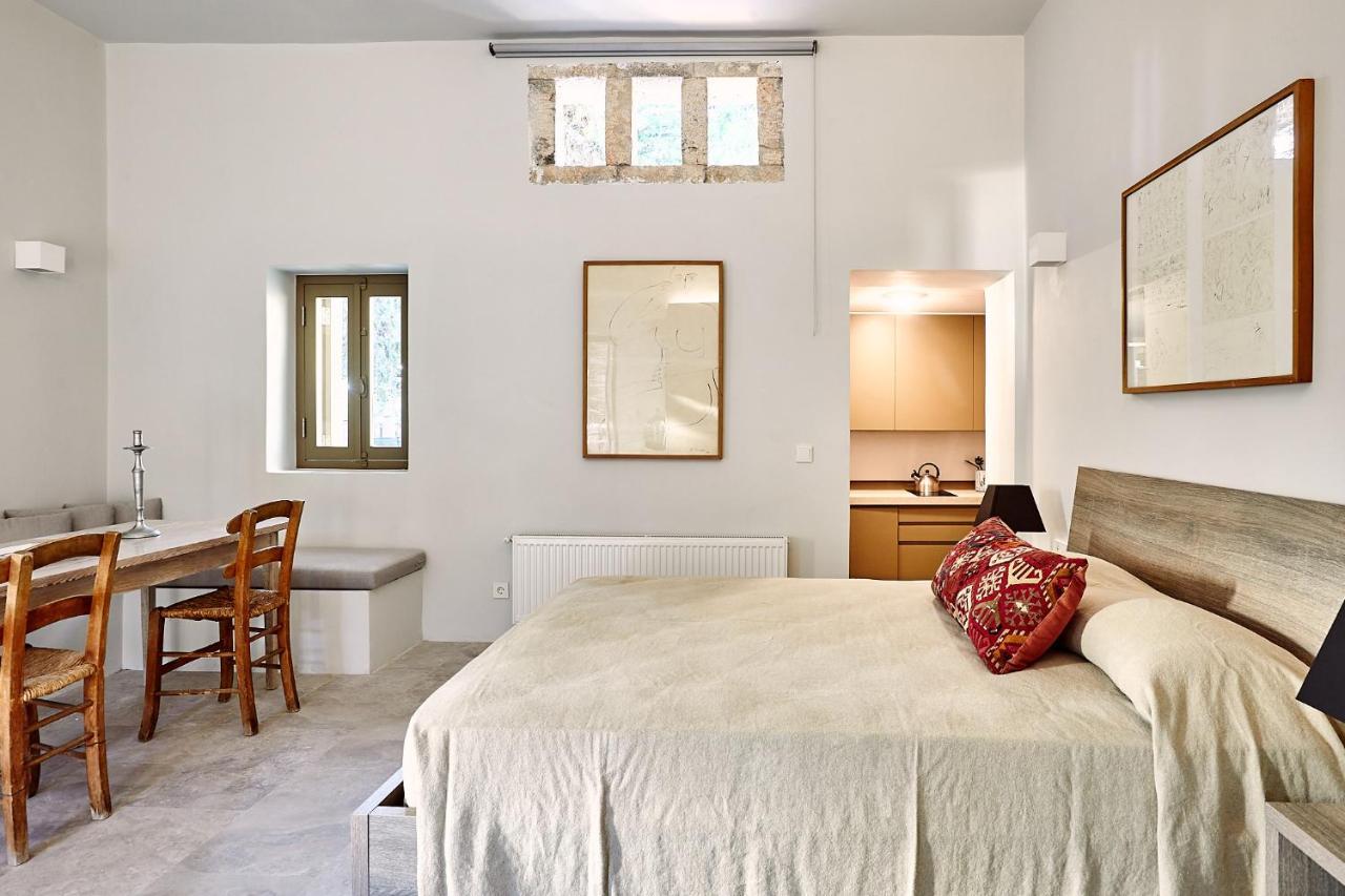 Nikolaou Art Residence Aegina Exteriör bild