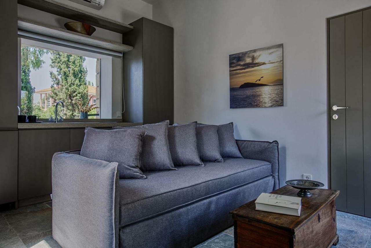Nikolaou Art Residence Aegina Exteriör bild
