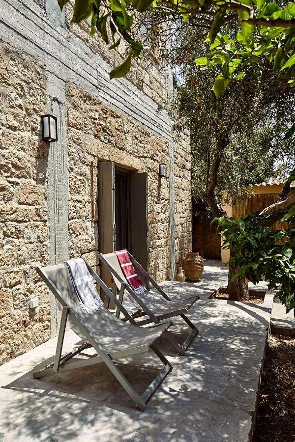 Nikolaou Art Residence Aegina Exteriör bild